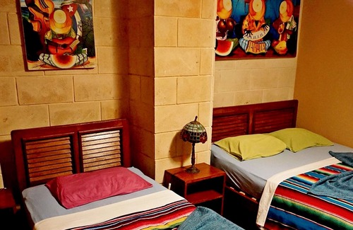 Old Havana Bed & Breakfast | Hostal Calle Habana 559