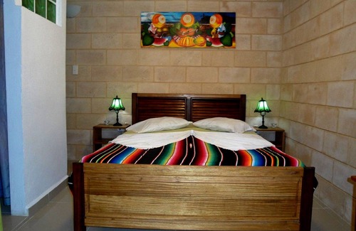 Old Havana Bed & Breakfast | Hostal Calle Habana 559