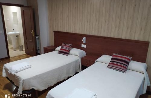 Santa Olaja de la Ribera House | Hostal Cerecedo
