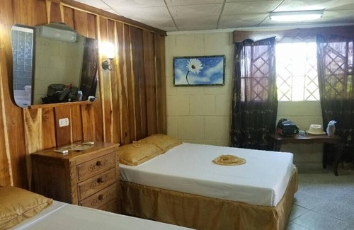 Municipality of Cienaga de Zapata House | Hostal El Castillito