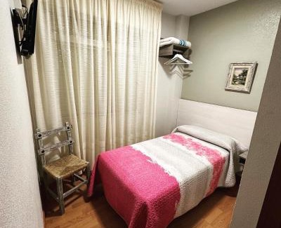 Castildelgado House | HOSTAL EL CHOCOLATERO