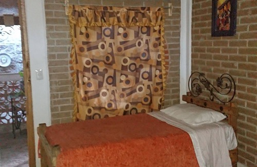 Puebla Hotel | HOSTAL EL REFUGIO