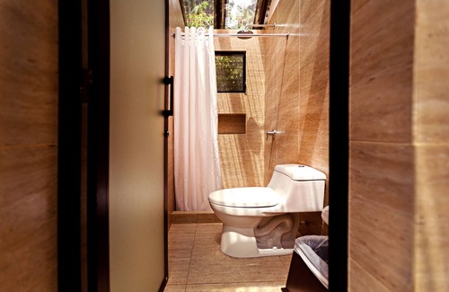 Tikal National Park Hostel | Hostal Jungle Lodge Tikal