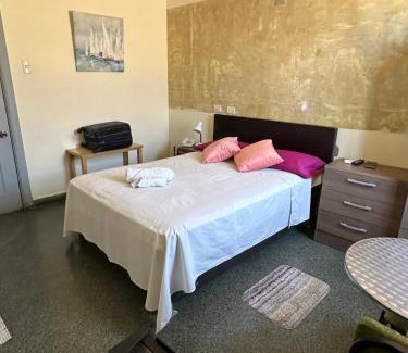 Talara Hotel | HOSTAL LAS GARZAS