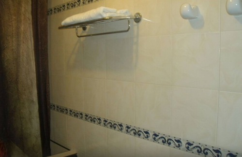 Moron House | Hostal Luna Azul