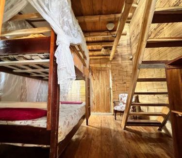 Puerto Lopez Bed & Breakfast | hostal Monte Libano