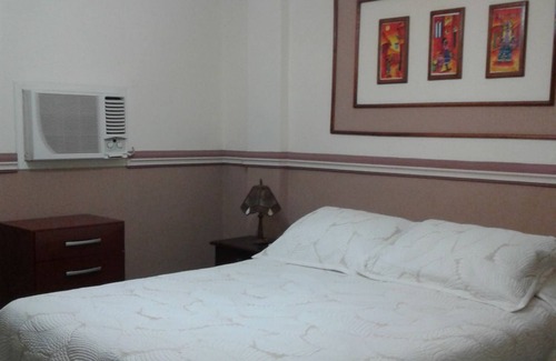 Moron Hostel | Hostal Pino y Agnia