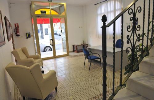 Lepe House | Hostal Puerto Lepe