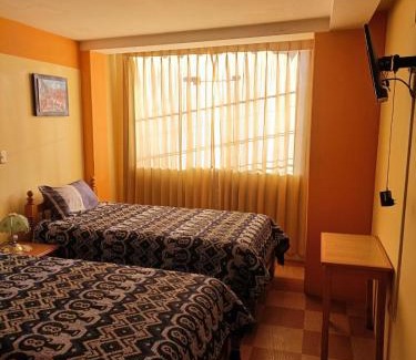 Puno House | Hostal Vista al Lago Titicaca Puno