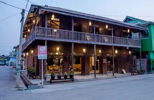 Nyaungshwe Hostel | Hostel ∙ 8 guests