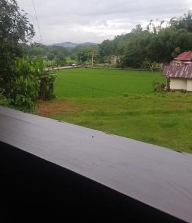 Rinding Batu House | Hostel Papa Tia