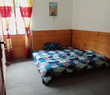 Rinding Batu House | Hostel Papa Tia