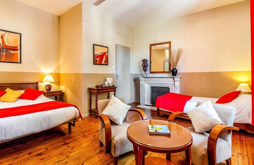 Lagrasse House | Hostellerie des Corbières