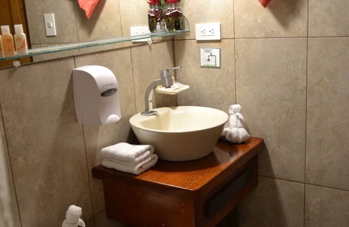Tonsupa Hotel | Hostería Puerto Gaviota