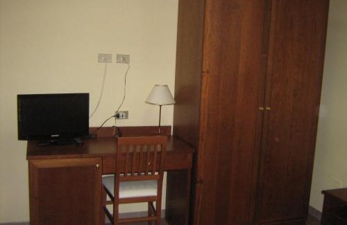 Ostiglia Hotel | Hostiliae Ciminiera Hotel