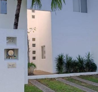 Granjas del Marques House | HostPal Residencial Vindeza Acapulco Diamante