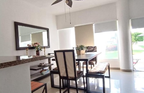 Granjas del Marques House | HostPal Residencial Vindeza Acapulco Diamante