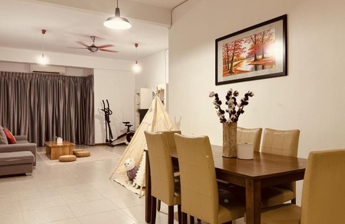 Sekinchan Apartment | Hot Picks SmartTV Netflix Seaview Homestay Sekinchan