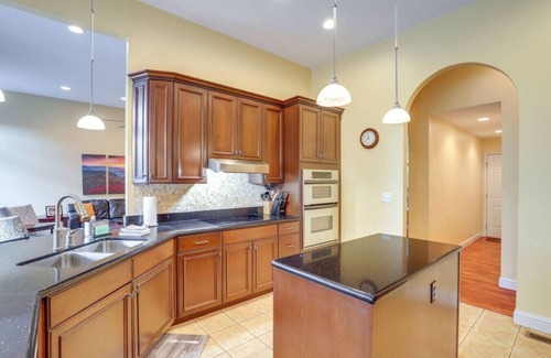 Asheville House | Hot Tub | Mountain Views, Game Room Near Biltmore