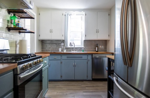 Nokomis House | Hot tub, Selfie Wall, 5 min to Mall of America & Airport