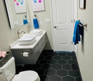 Lafayette House | Hot Tub Steam Shower Gym in Charming Family Home!