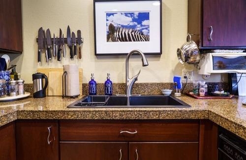 Ketchum Condo | Hot Tub Time Machine! - The Soul Pad of Sun Valley