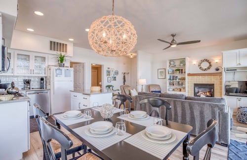 Lincoln Beach Condo | Hot Tub, Wireless Internet, Dogs OK, Great Patio with Full Beach and Ocean View
