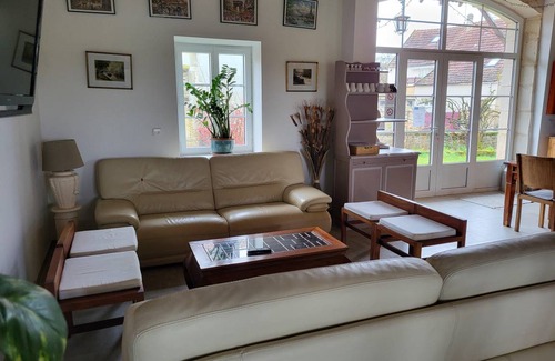 Montillot Hotel | Hotel ∙ 1 bedroom ∙ 2 guests