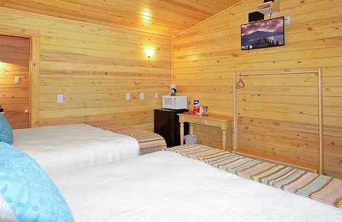 Wimberley Hotel | Hotel ∙ 1 bedroom ∙ 4 guests