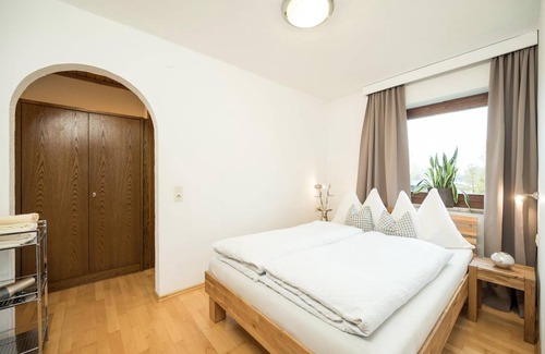 Schuttdorf Hotel | Hotel ∙ 1 bedroom ∙ 2 guests