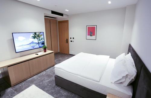 Mejë Hotel | HOTEL 12