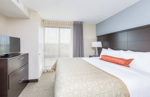 Fremont Hotel | Hotel ∙ 2 bedrooms ∙ 8 guests