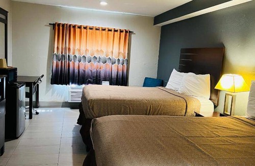 North Shore Hotel | Hotel ∙ 4 guests
