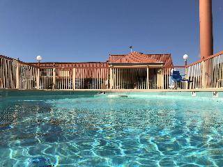 Elmwood Area Hotel | Hotel ∙ 7 guests