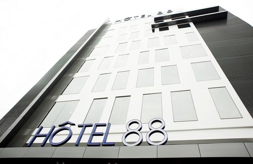 Surabaya Hotel | Hotel 88 Embong Malang