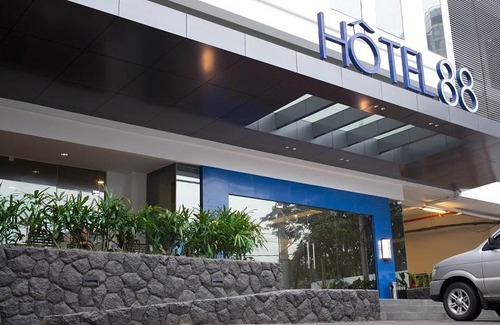 Surabaya Hotel | Hotel 88 Embong Malang