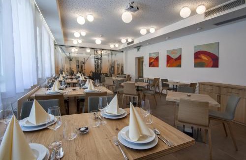Vsetin Hotel | HOTEL A RESTAURACE U STAVAŘE