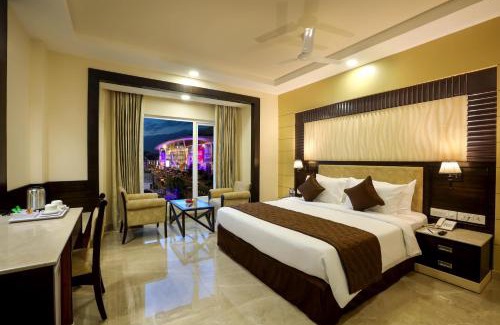 Vadapalani Hotel | Hotel Aadithya