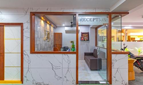 Guntur Hotel | Hotel Abhi Suites