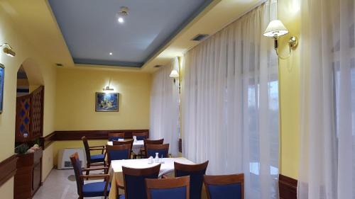 Kastel Stafilic Hotel | Hotel Adria