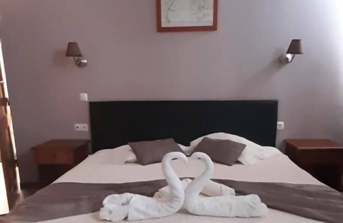 Vila do Maio House | Hotel Ah Maio - Deluxe Suite with Sea View 2