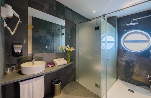 Torrejon de Ardoz Hotel | Hotel Aida
