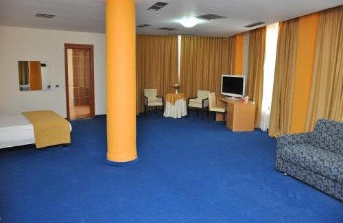 Preze Hotel | Hotel Airport Tirana