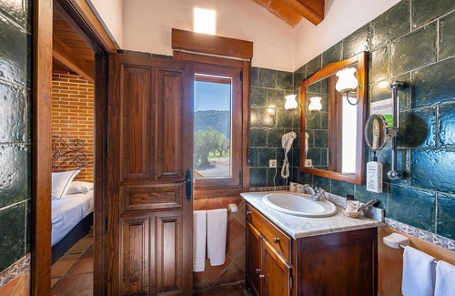 La Vall de Laguar Hotel | Hotel Alahuar