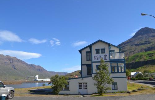 Seydisfjordur Hotel | Hotel Aldan - The Post Office