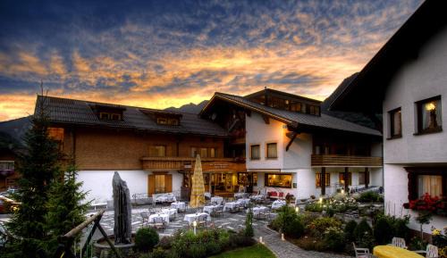 Au Hotel | Hotel Alpenrose