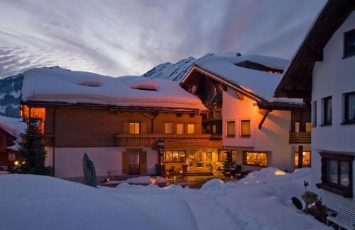 Au Hotel | Hotel Alpenrose