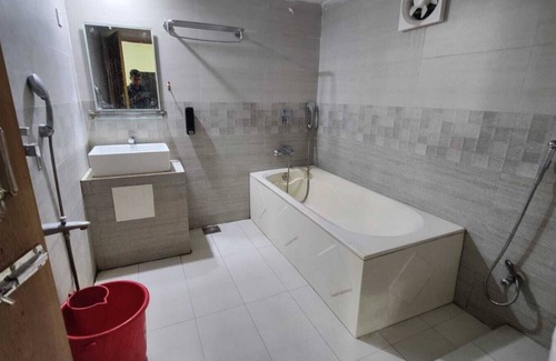 Latachapli Hotel | Hotel Aman International