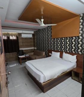 Ahmedabad Hotel | Hotel Anand Place