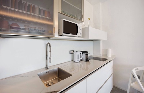 Sanremo Apartment | Hotel Apartment Modus Vivendi Trilocale Deluxe with Sea View & Wi-Fi